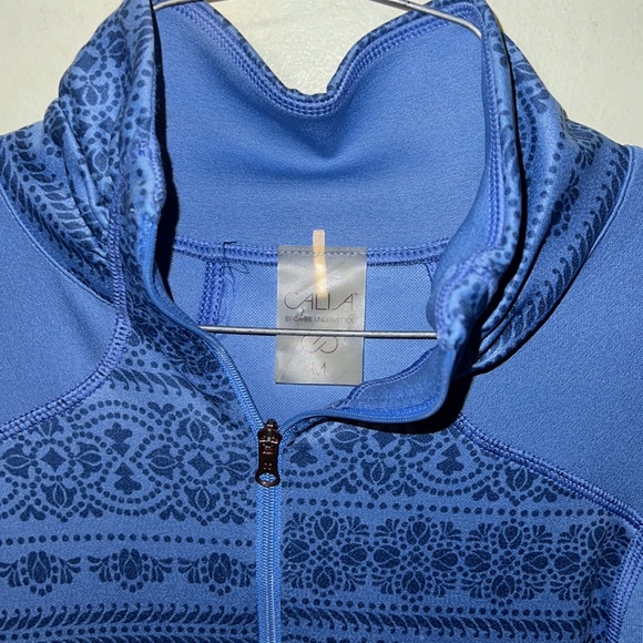 Calia by Carrie Underwood Thumbhole Sleeve Pullover Athletic Top Medium
#316 - Picture 6 of 9